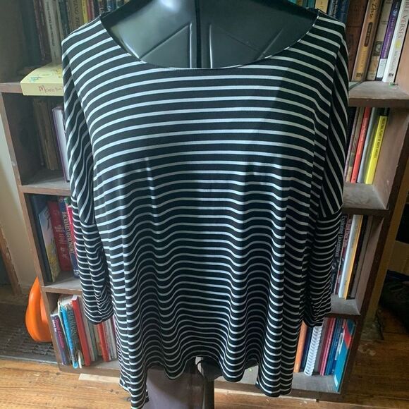 Chico’s black & white striped layered wide neck 3/L flowy blouse - Picture 1 of 3